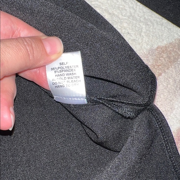 NEW Joh. Kayla Knit Crepe Black Top with Drawstring - Picture 5 of 7